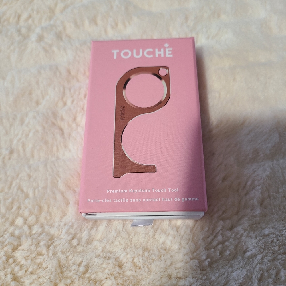 Premium Keychain Touche' - Picture 2 of 2